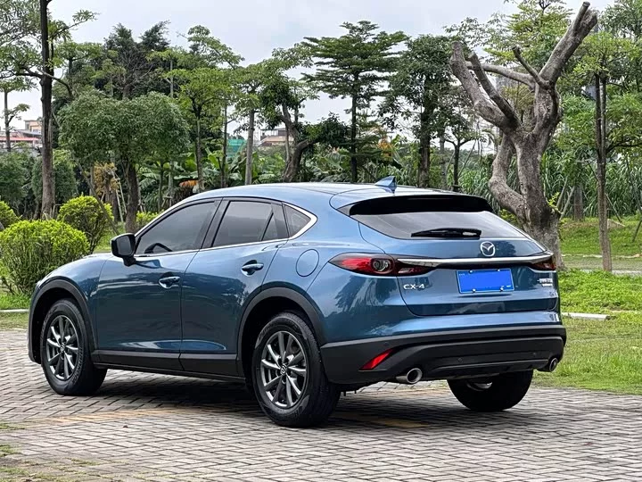 Mazda CX-4