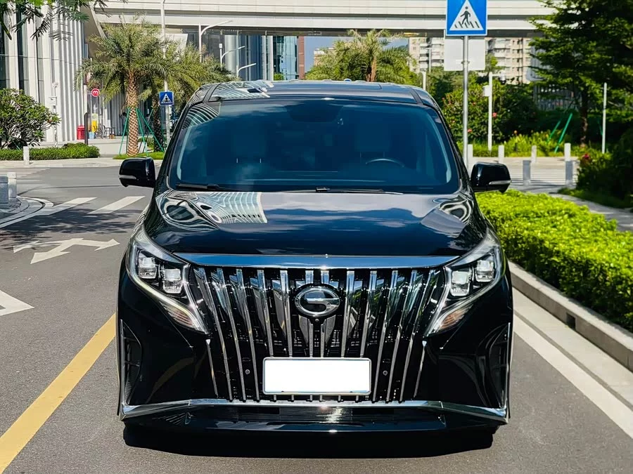GAC Trumpchi M8