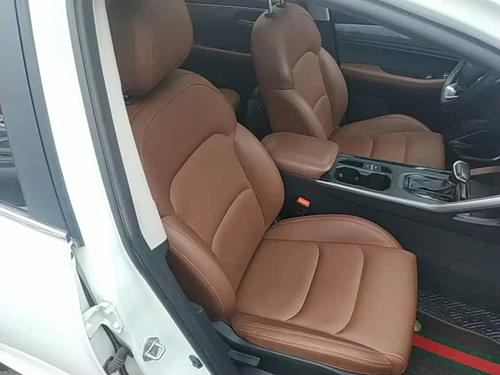 Geely Vision X6