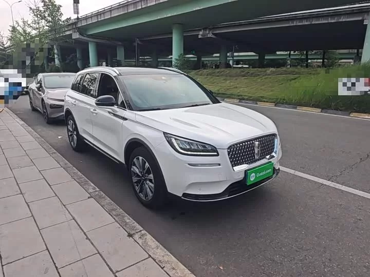 Lincoln adventurer