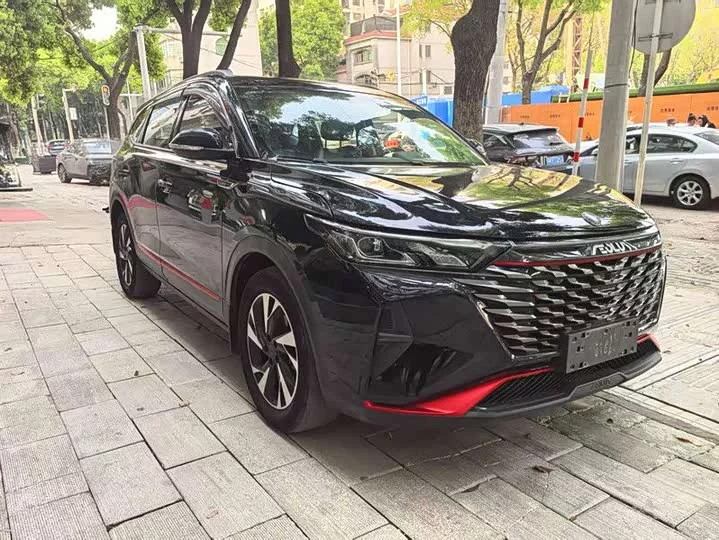Dongfeng AX7
