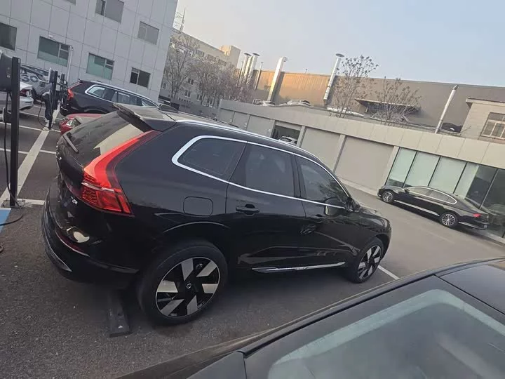 Volvo XC60 Plug-in Hybrid
