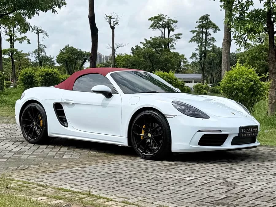 Porsche 718