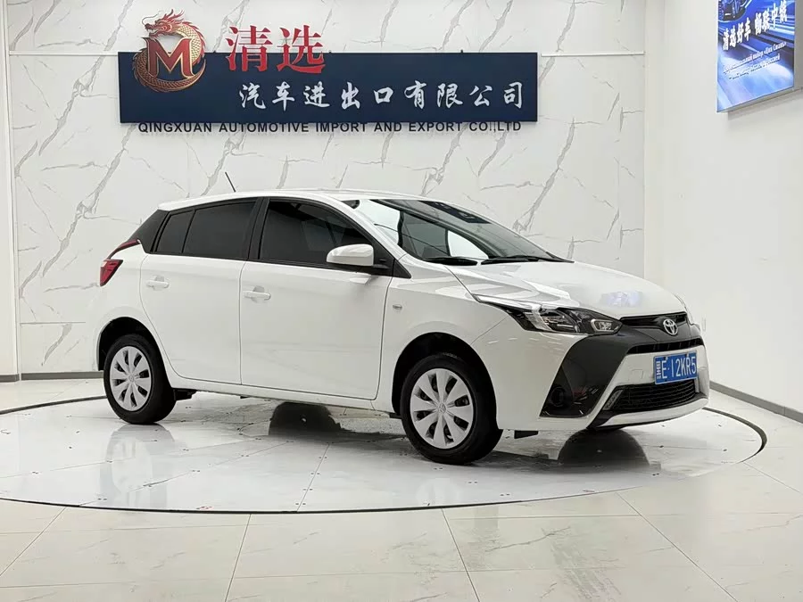 Toyota YARiS L