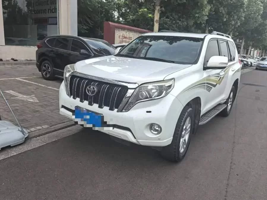 Toyota Prado