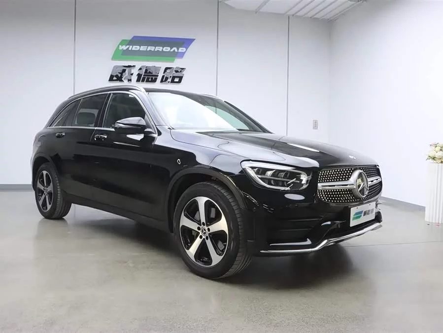 Mercedes Benz GLC