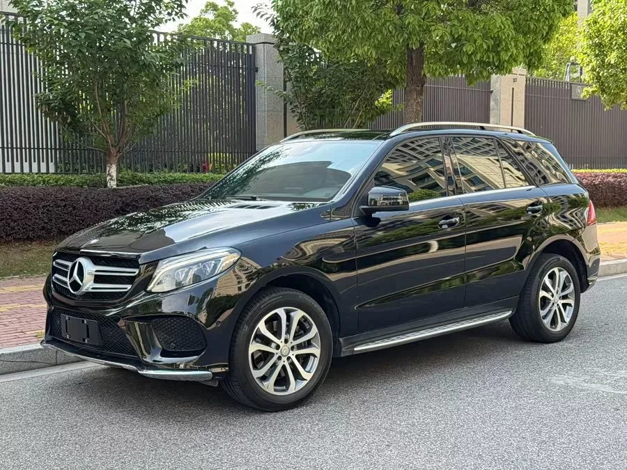Mercedes Benz GLE (Imported)