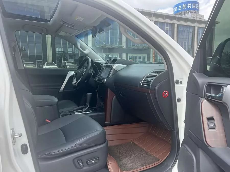 Toyota Prado