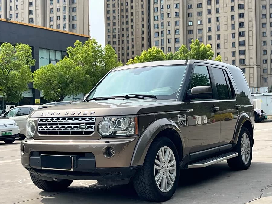 Land Rover finds