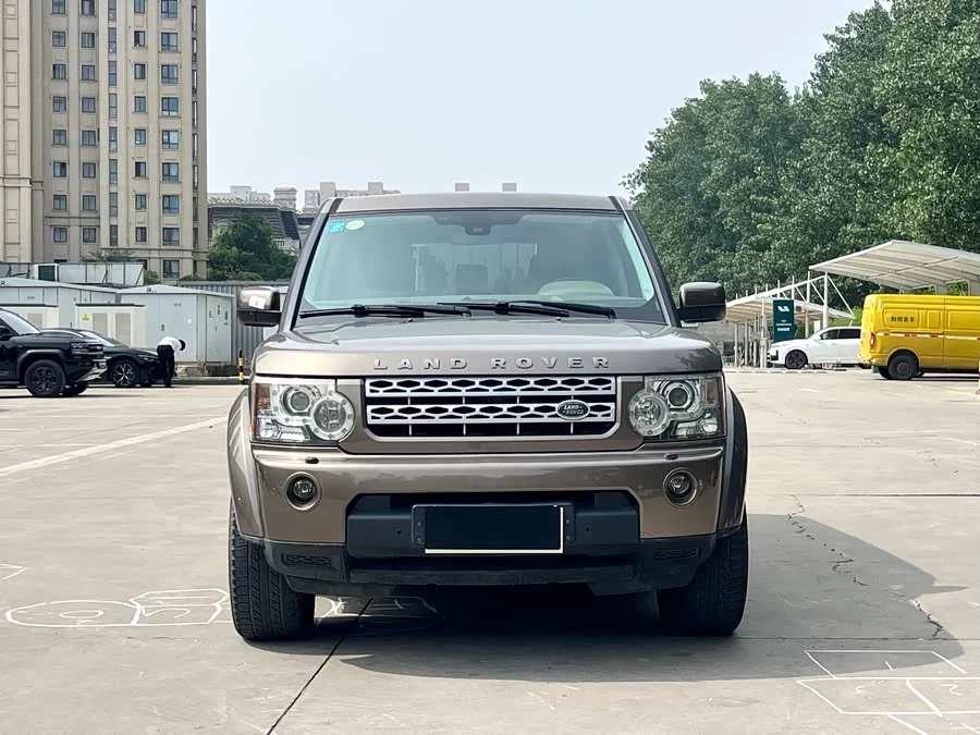 Land Rover finds