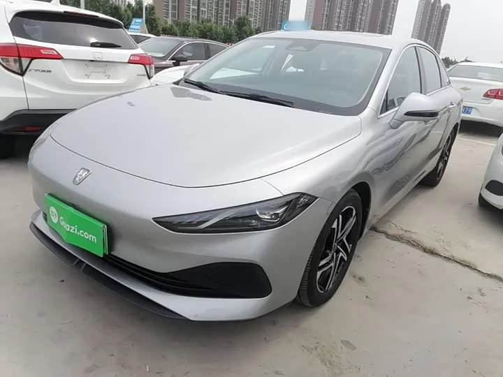 Roewe D7