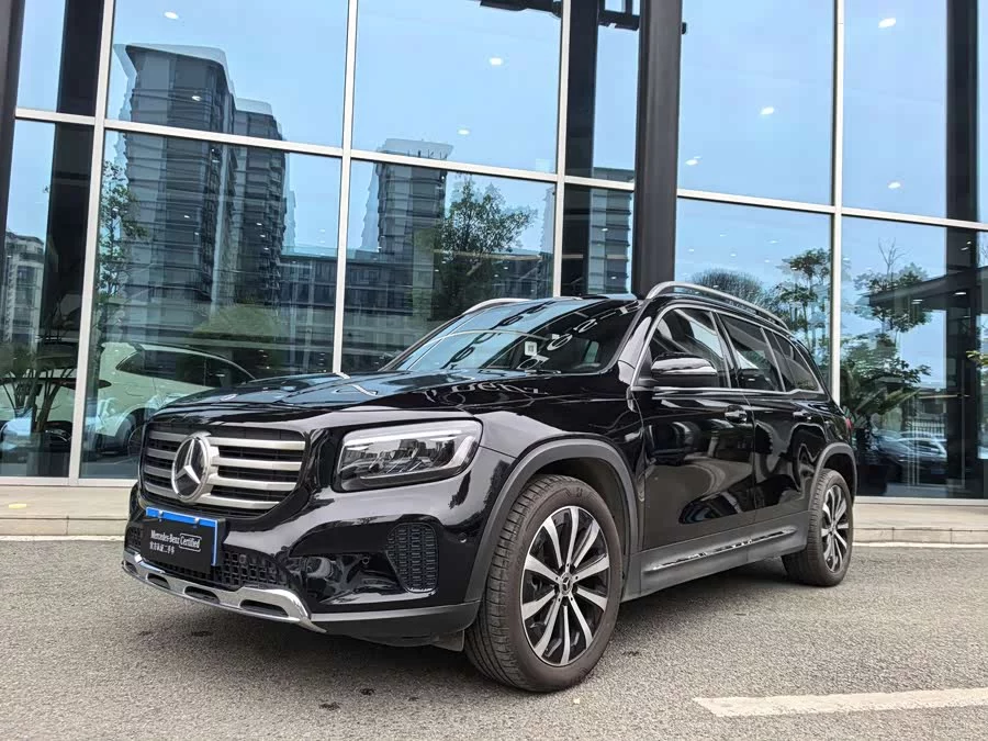 Mercedes Benz GLB