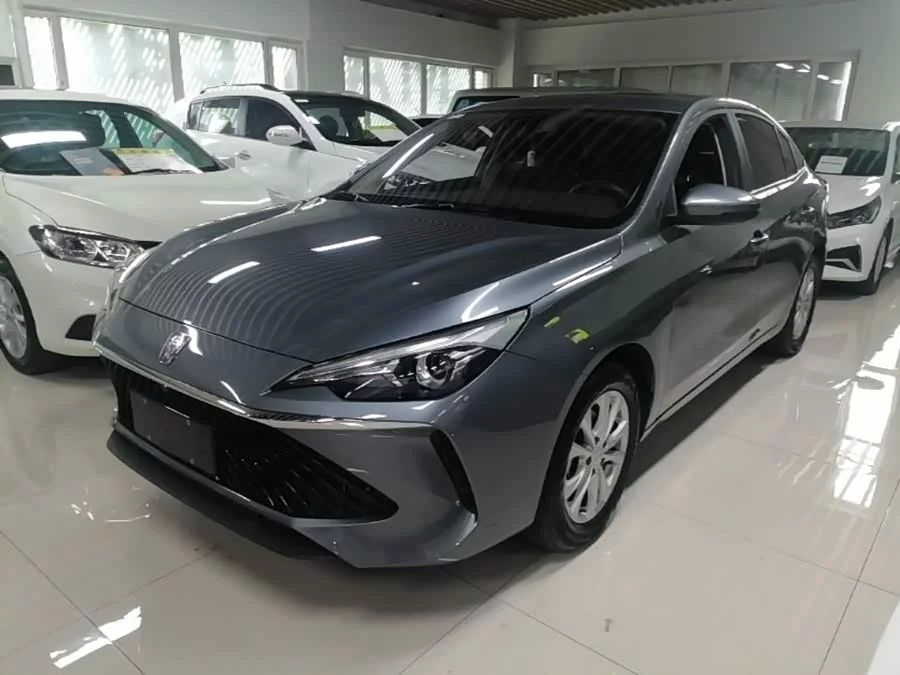 Roewe i5