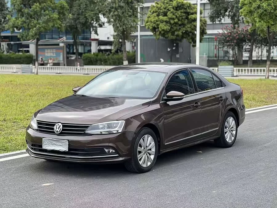 Volkswagen Sagitar