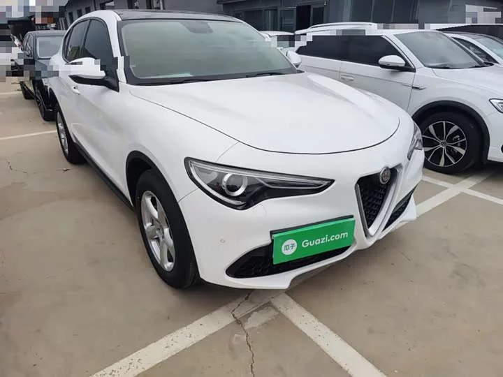 alfa romeo Stelvio