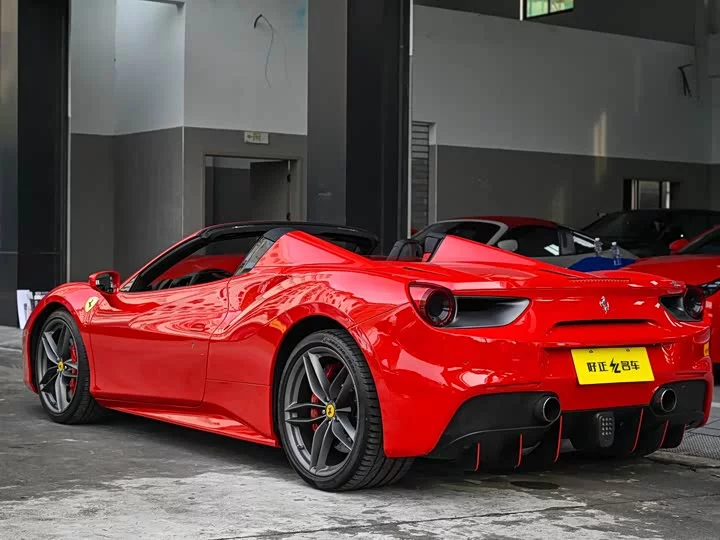 ferrari 488
