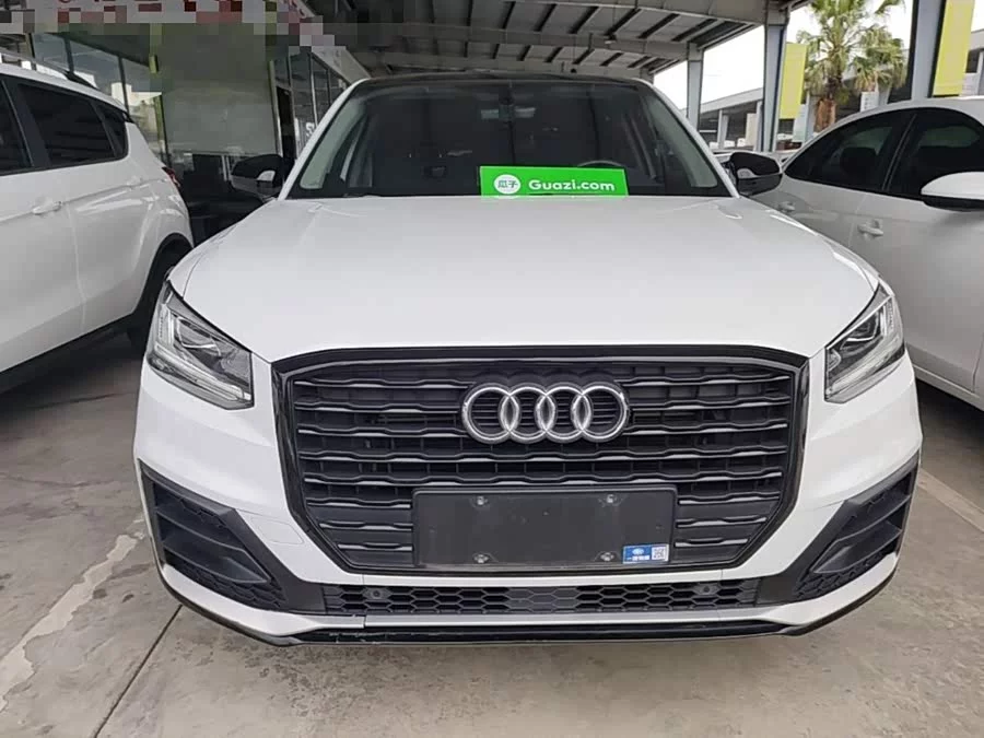 Audi Q2L