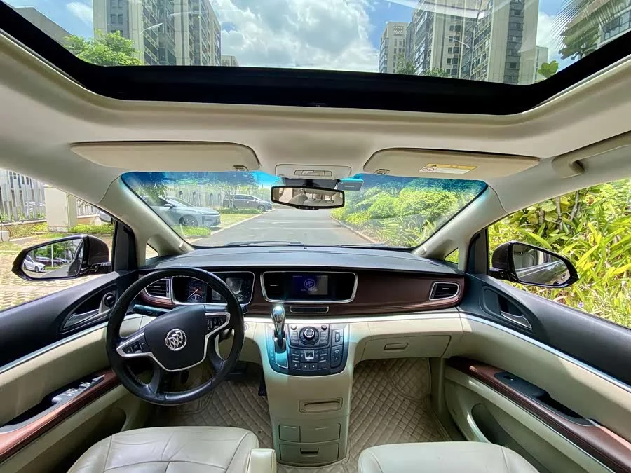 Buick GL8