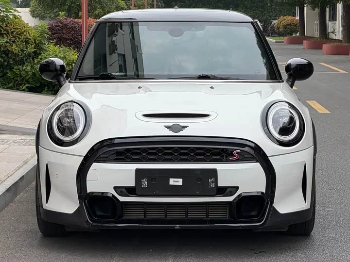 MINI 