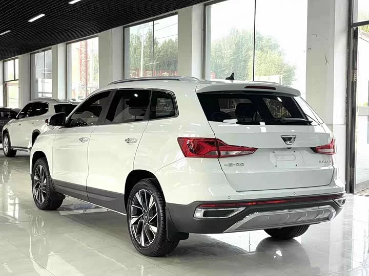 Jetta VS7