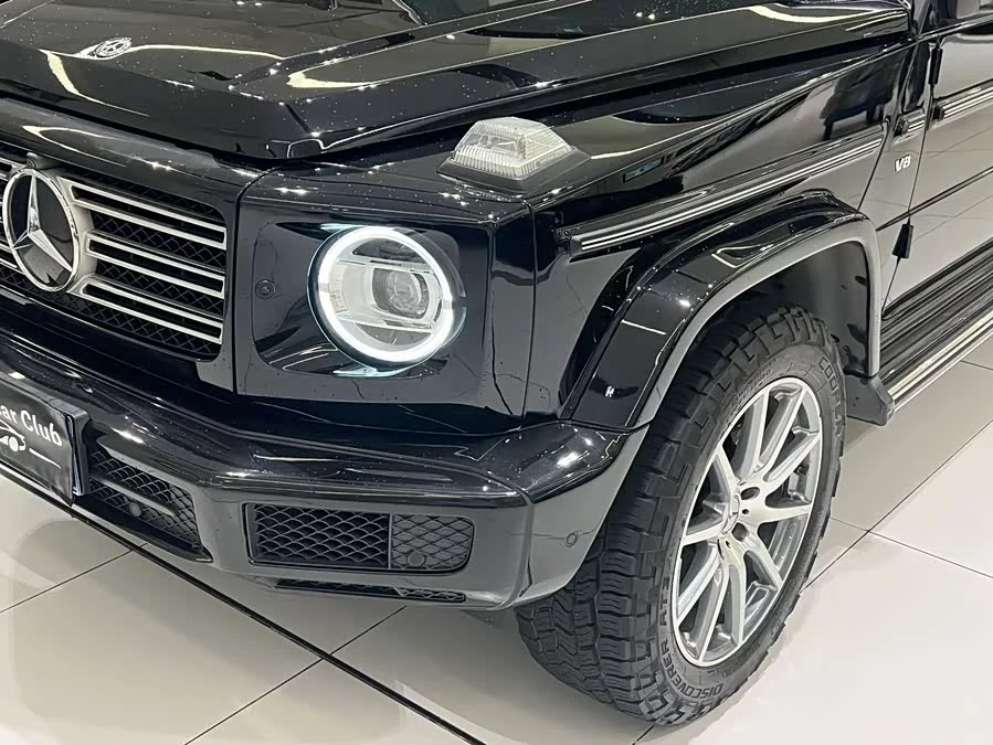 Mercedes Benz G-rated