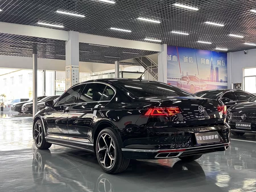 Volkswagen Magotan