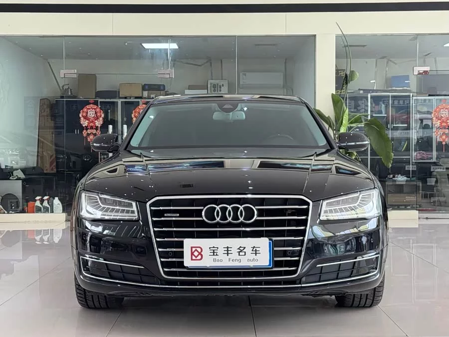 Audi A8