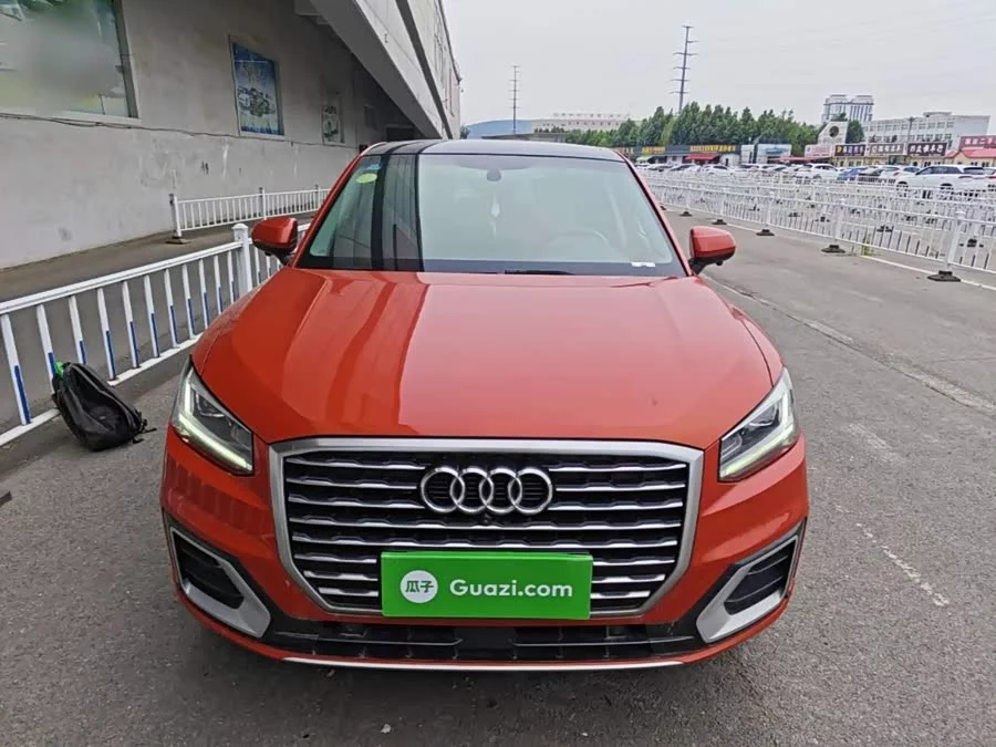Audi Q2L