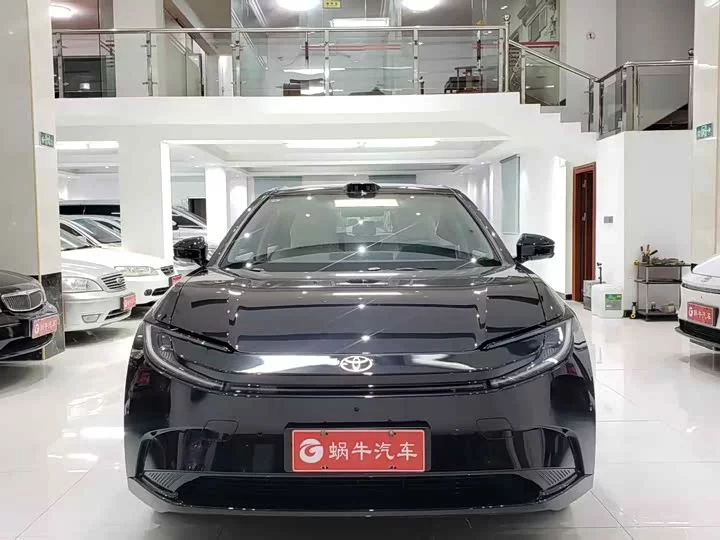 Toyota bZ5
