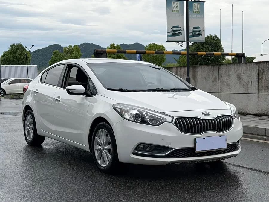 Kia K3