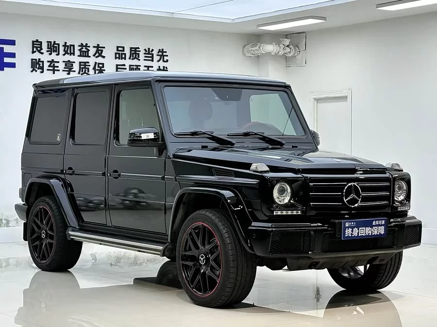 Mercedes Benz G-rated