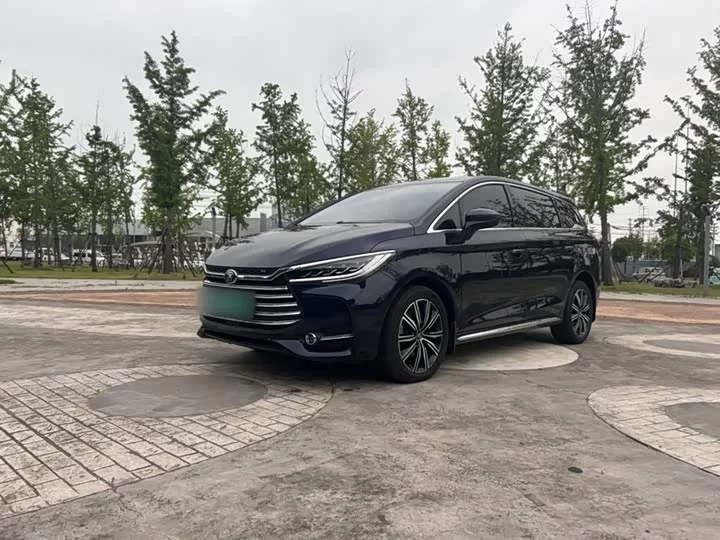 BYD Song MAX New Energy