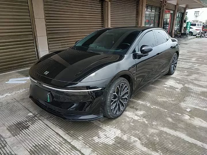 ZEEKR 007