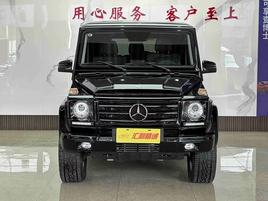 Mercedes Benz G-rated