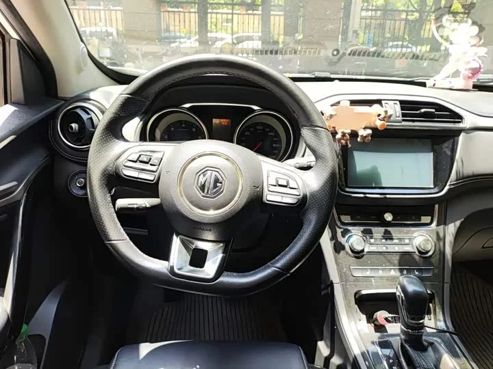 MG Ruiteng