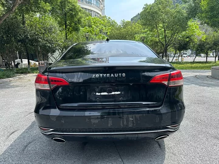 Zotye Z700