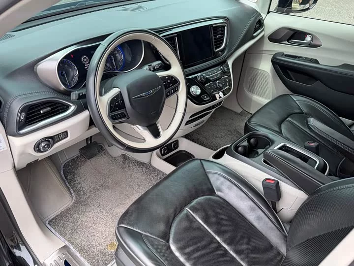 Chrysler Grand Voyager
