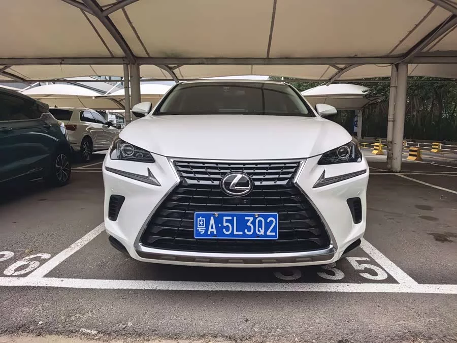 Lexus NX