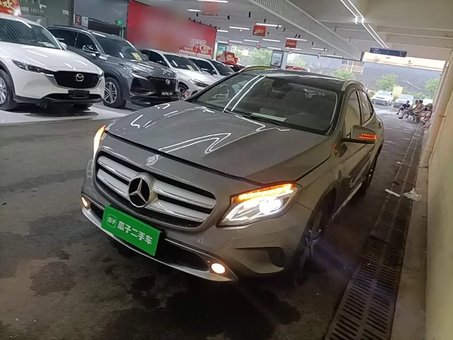 Mercedes Benz GLA
