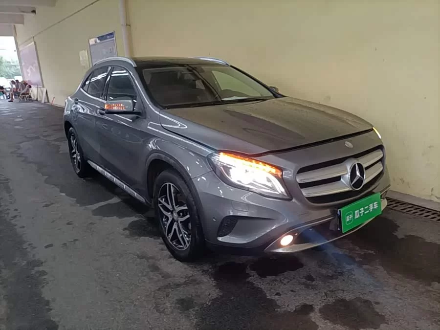Mercedes Benz GLA
