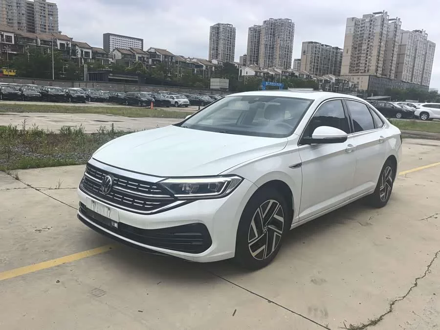 Volkswagen Sagitar