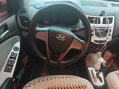 Hyundai Verna RV