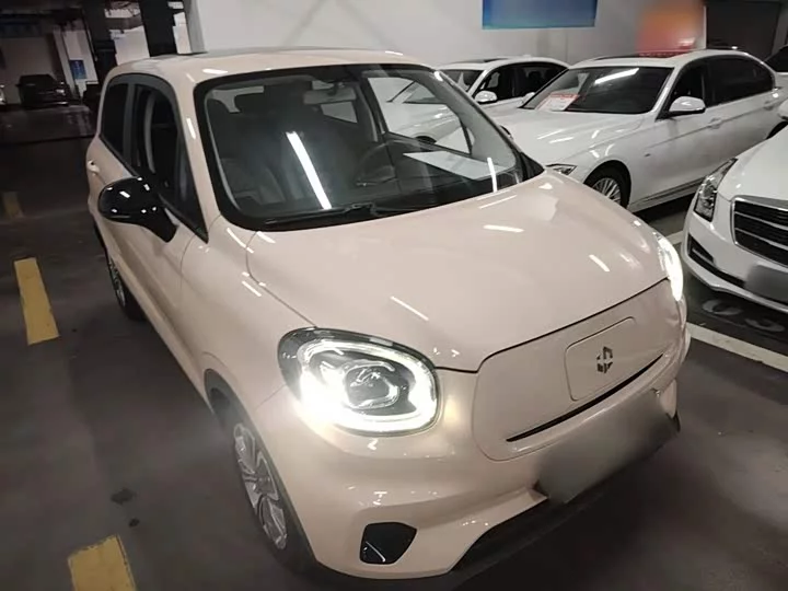Leapmotor Zero running T03