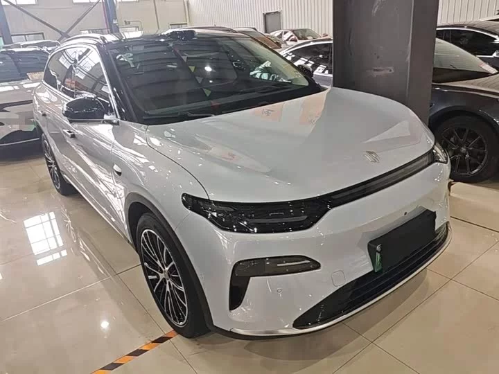 Leapmotor Zero running C11