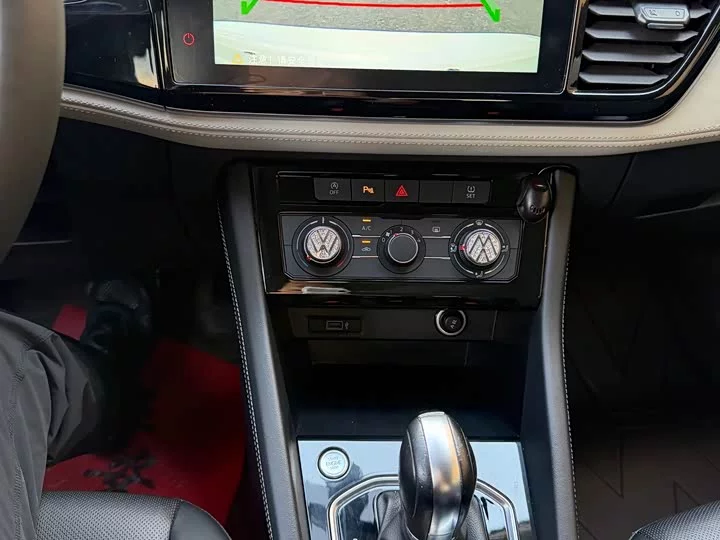 Jetta VS5