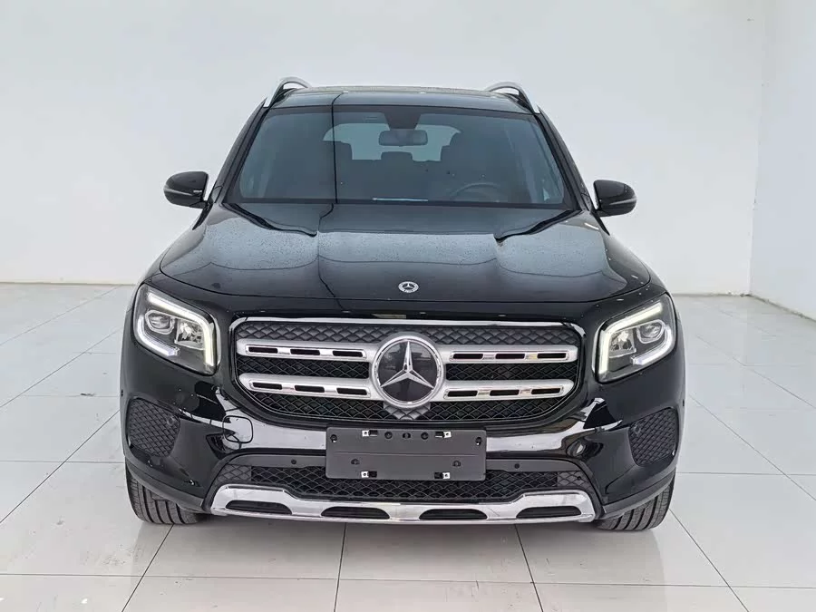 Mercedes Benz GLB