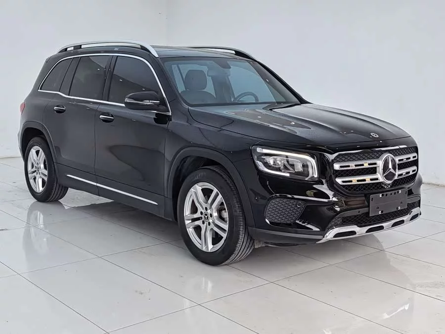 Mercedes Benz GLB