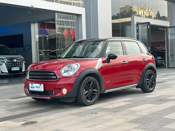 MINI COUNTRYMAN