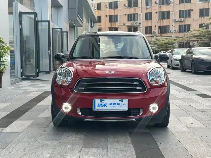 MINI COUNTRYMAN