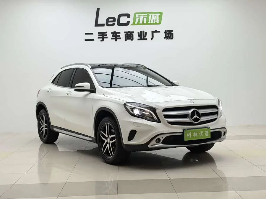 Mercedes Benz GLA
